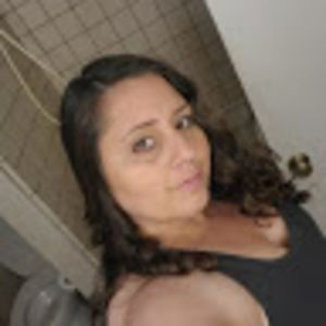 Meet your Posher, Reneya